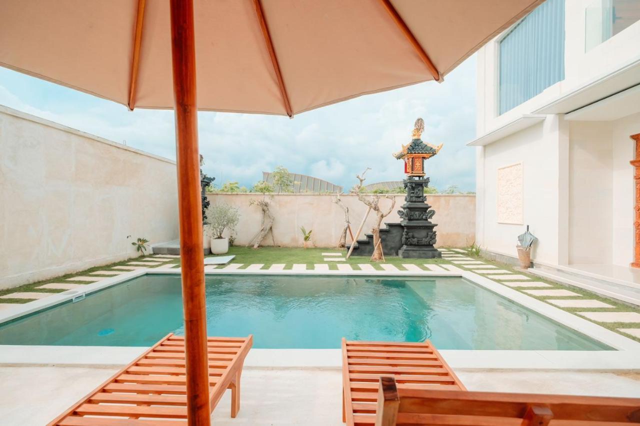 Merpati Villa Uluwatu Ungasan Buitenkant foto